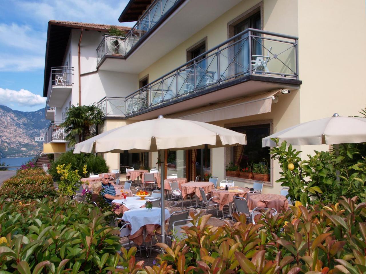 Hotel Bellavista Malcesine Exteriör bild